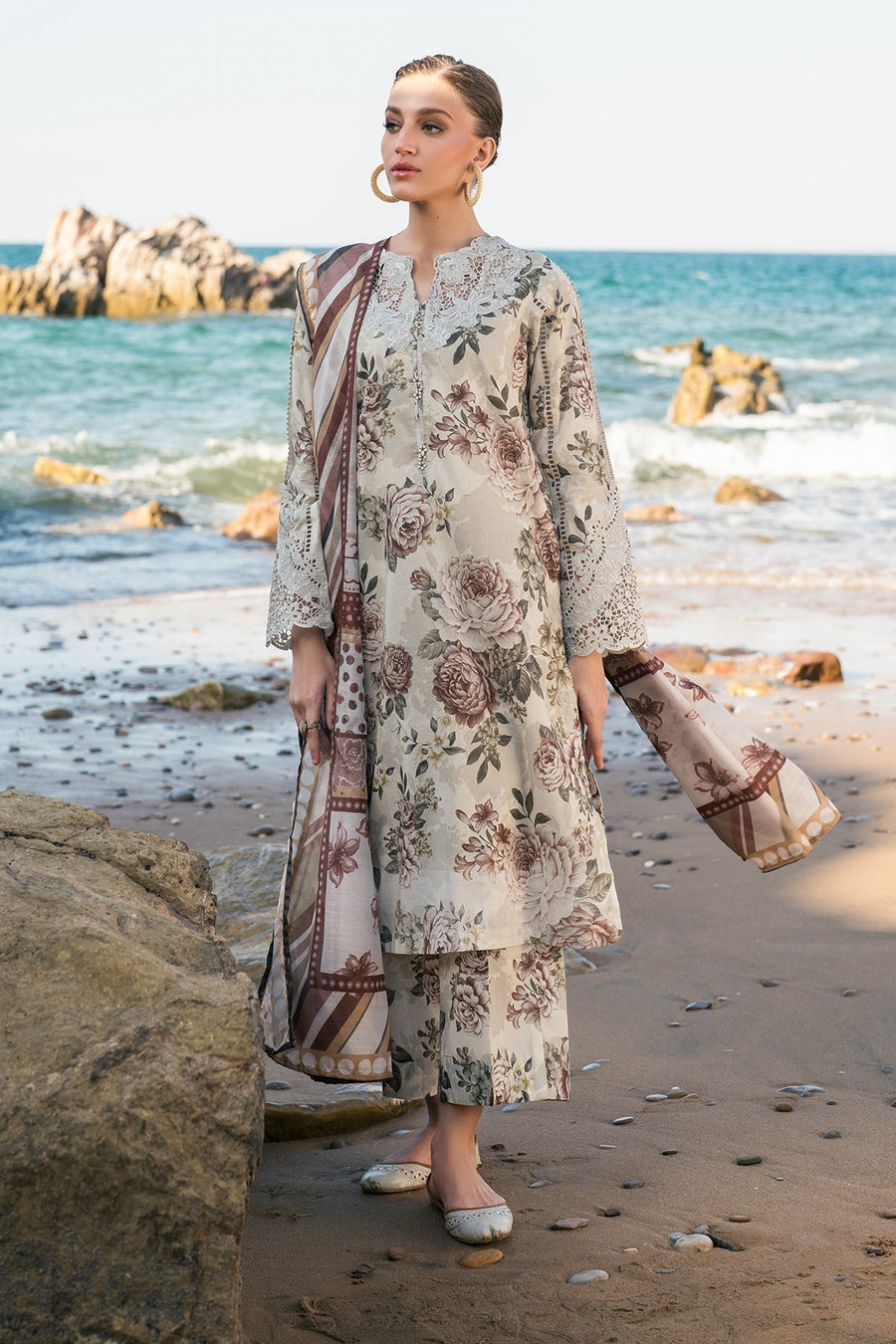 Baroque Print Embroidered Lawn 3pc SL-6320